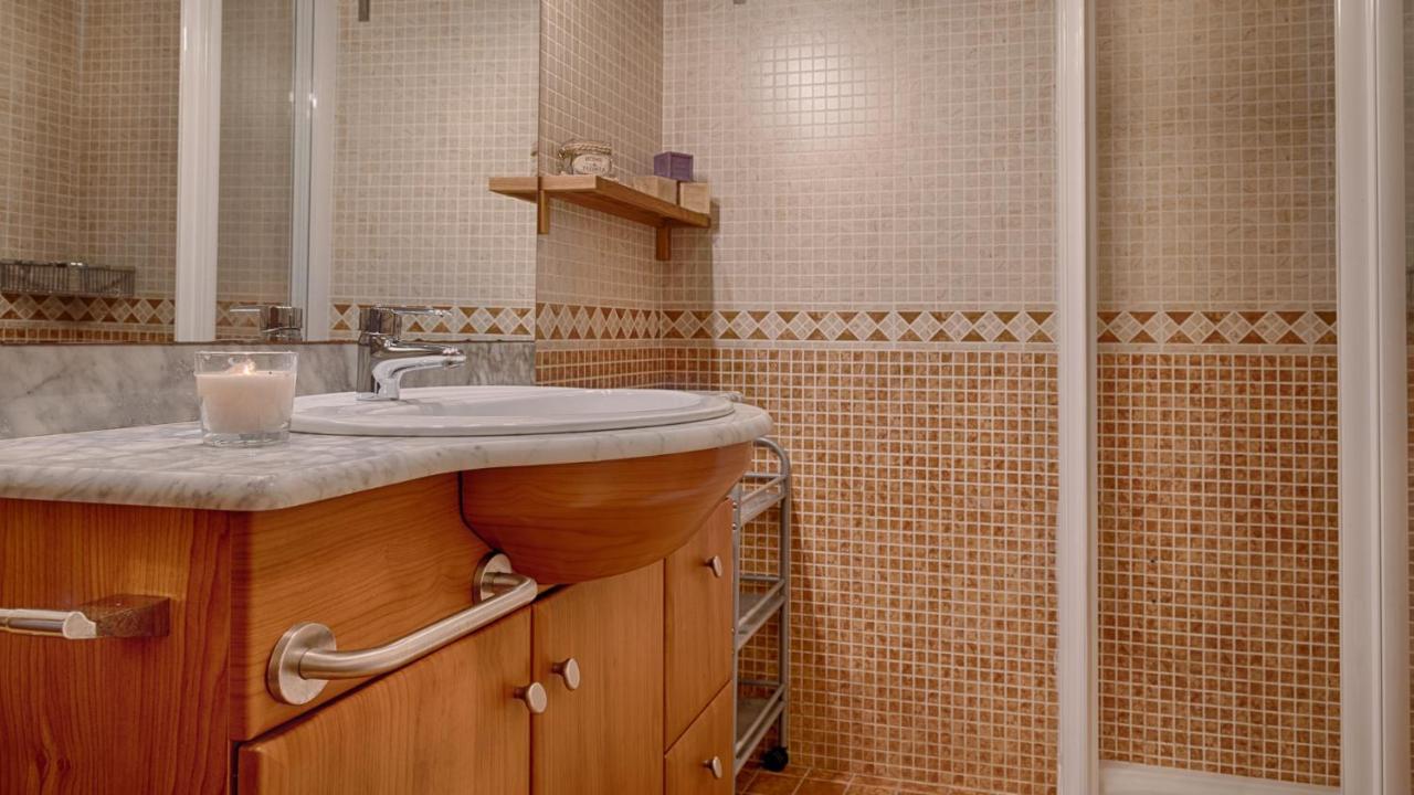 Saplan Real Estate Irissa Apartment Les Bagian luar foto